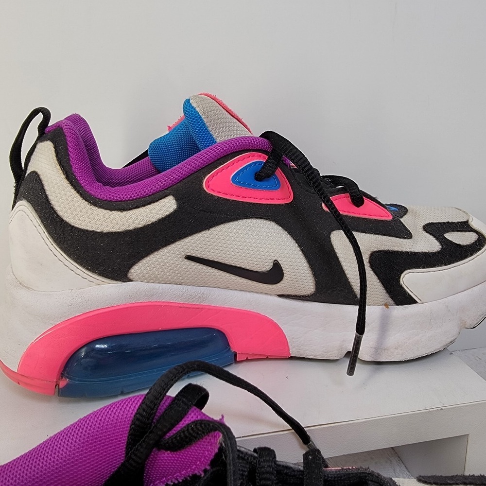 Nike Air Max 200 White Hyper Pink Black AT5630-100 - Youth SIZE 4Y - Picture 12 of 17